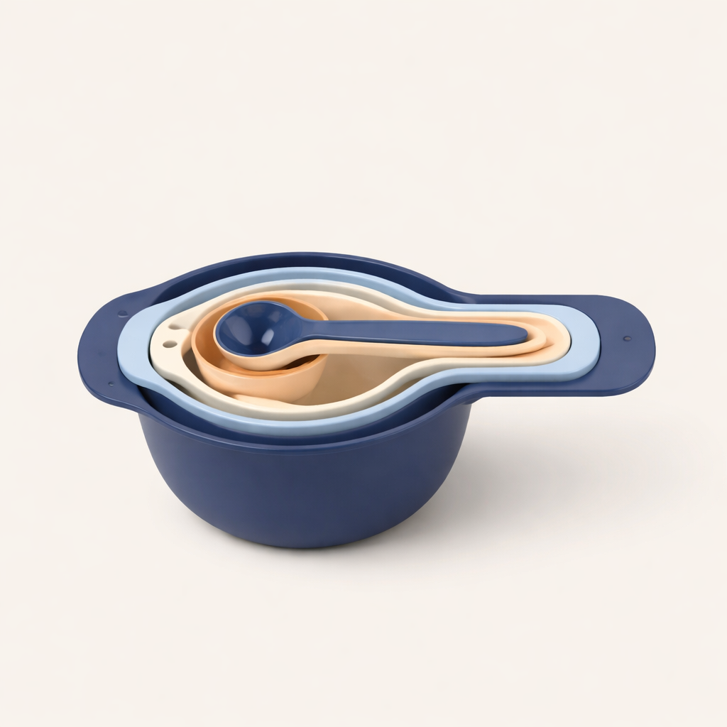 Nesting Measuring Cup and Spoon Set - front